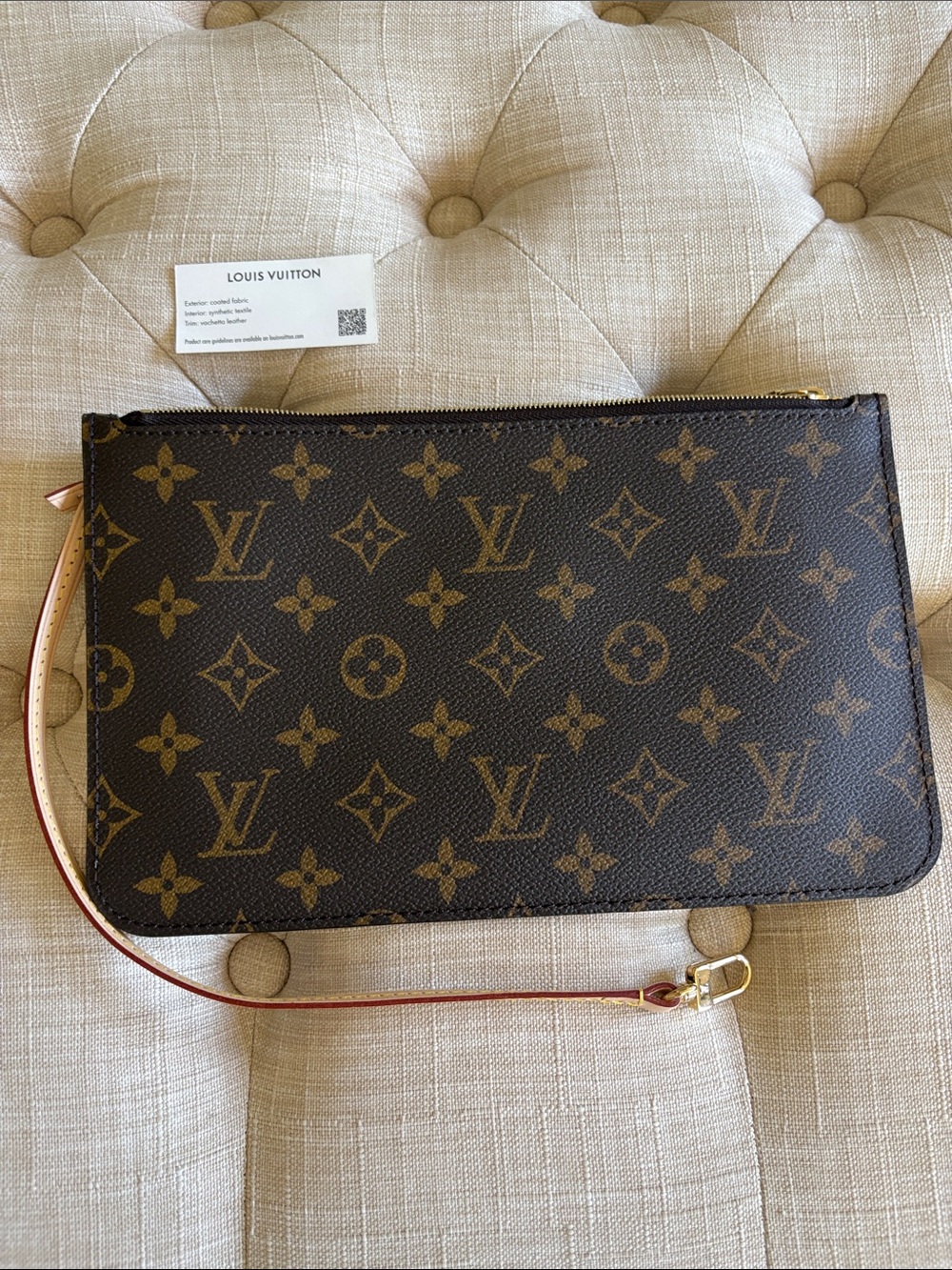 LOUIS VUITTON
Monogram Neverfull MM GM Pochette